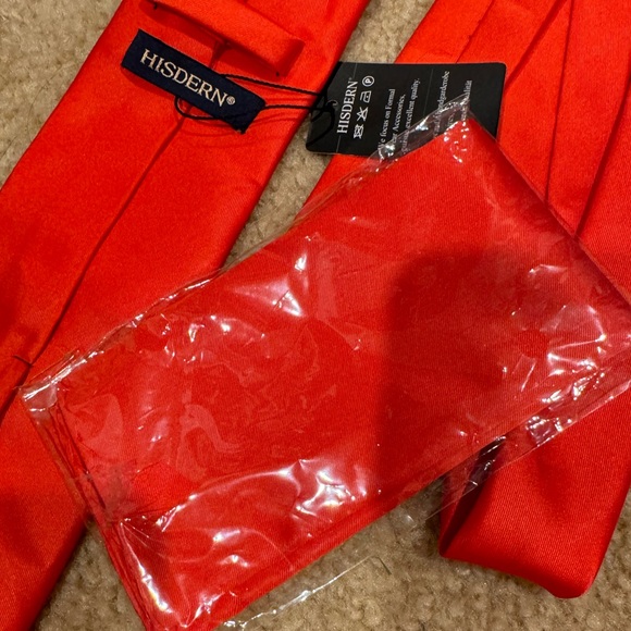 Bright Red Tie and Pocket Square - Picture 4 of 4